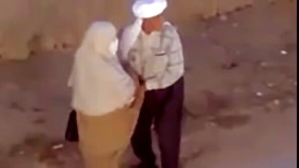 بالغسل قنبلة حمام سكس امهات مترجم اتش دي