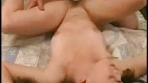 يوم سكس اجنبي مترجم hd Asstastic على الشاطئ